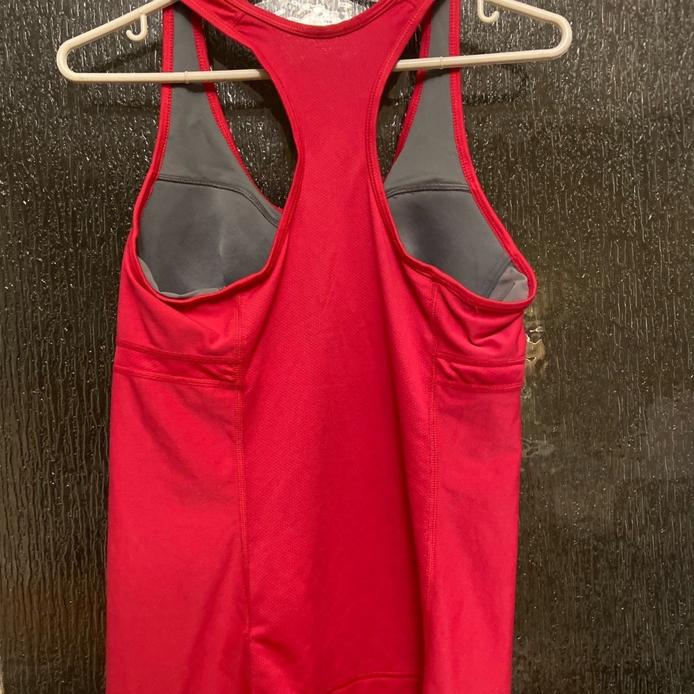 Nike Workout Tank Top - Picture 4 of 4